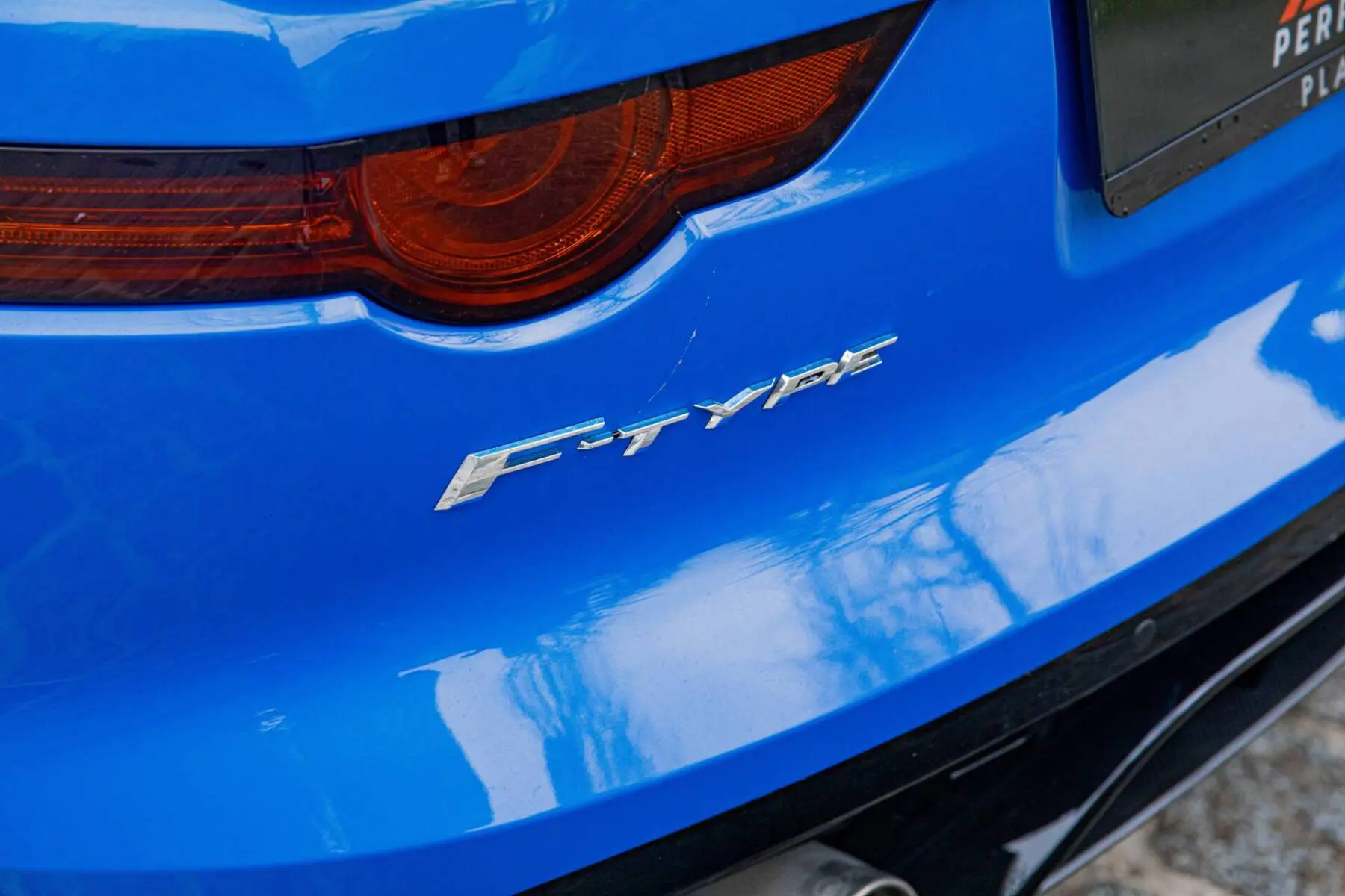 photos Jaguar F-type SVR