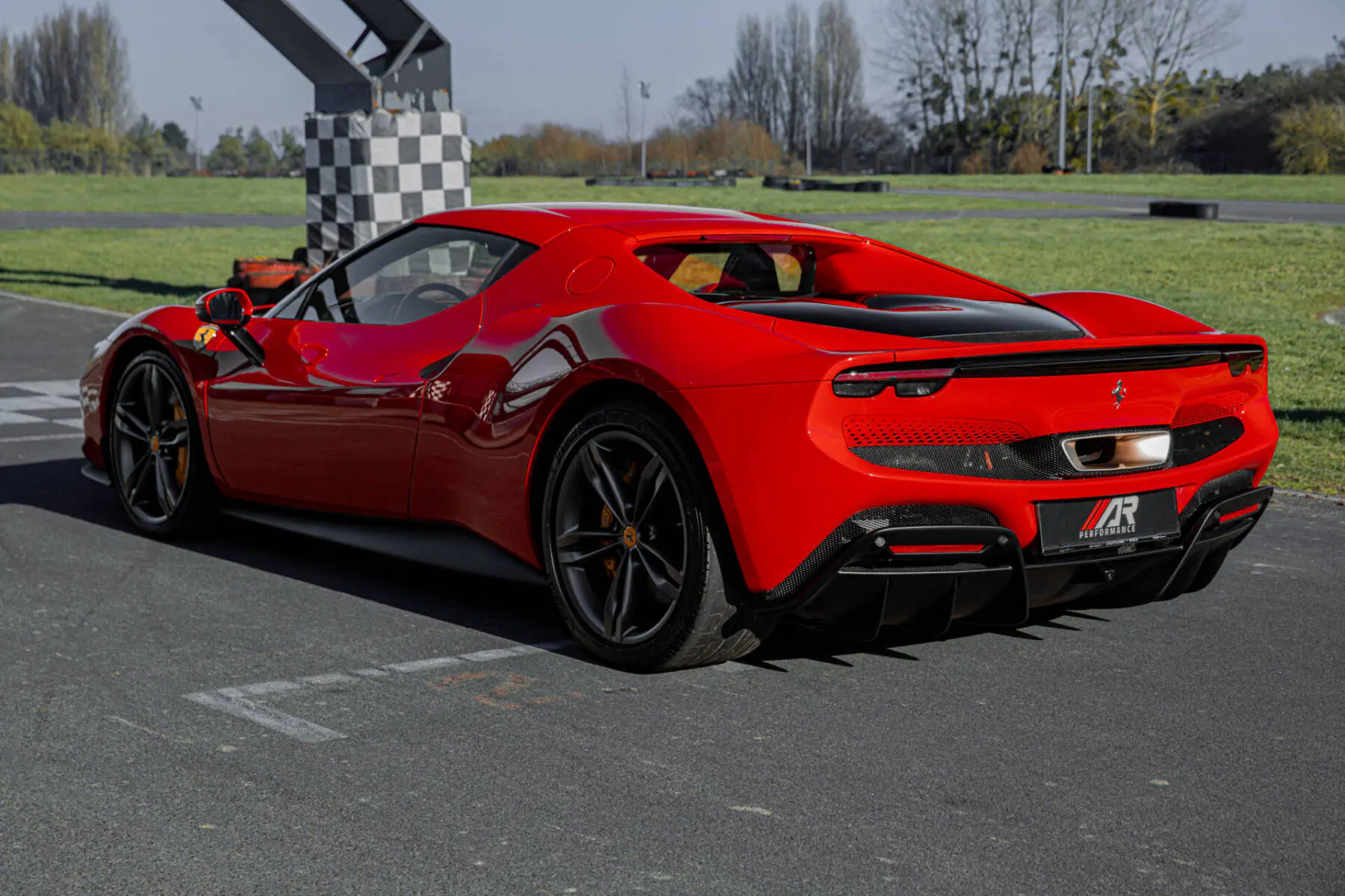 photos Ferrari 296 GTB