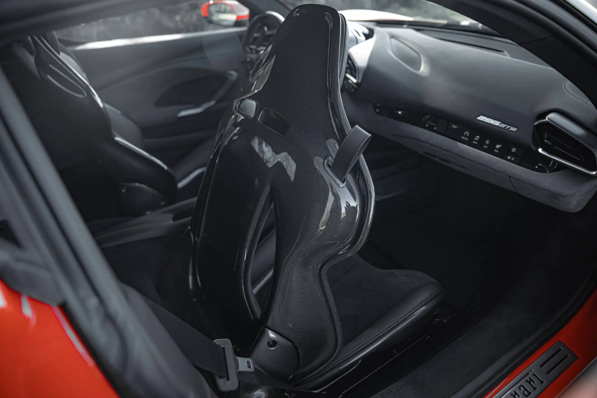 photos Ferrari 296 GTB