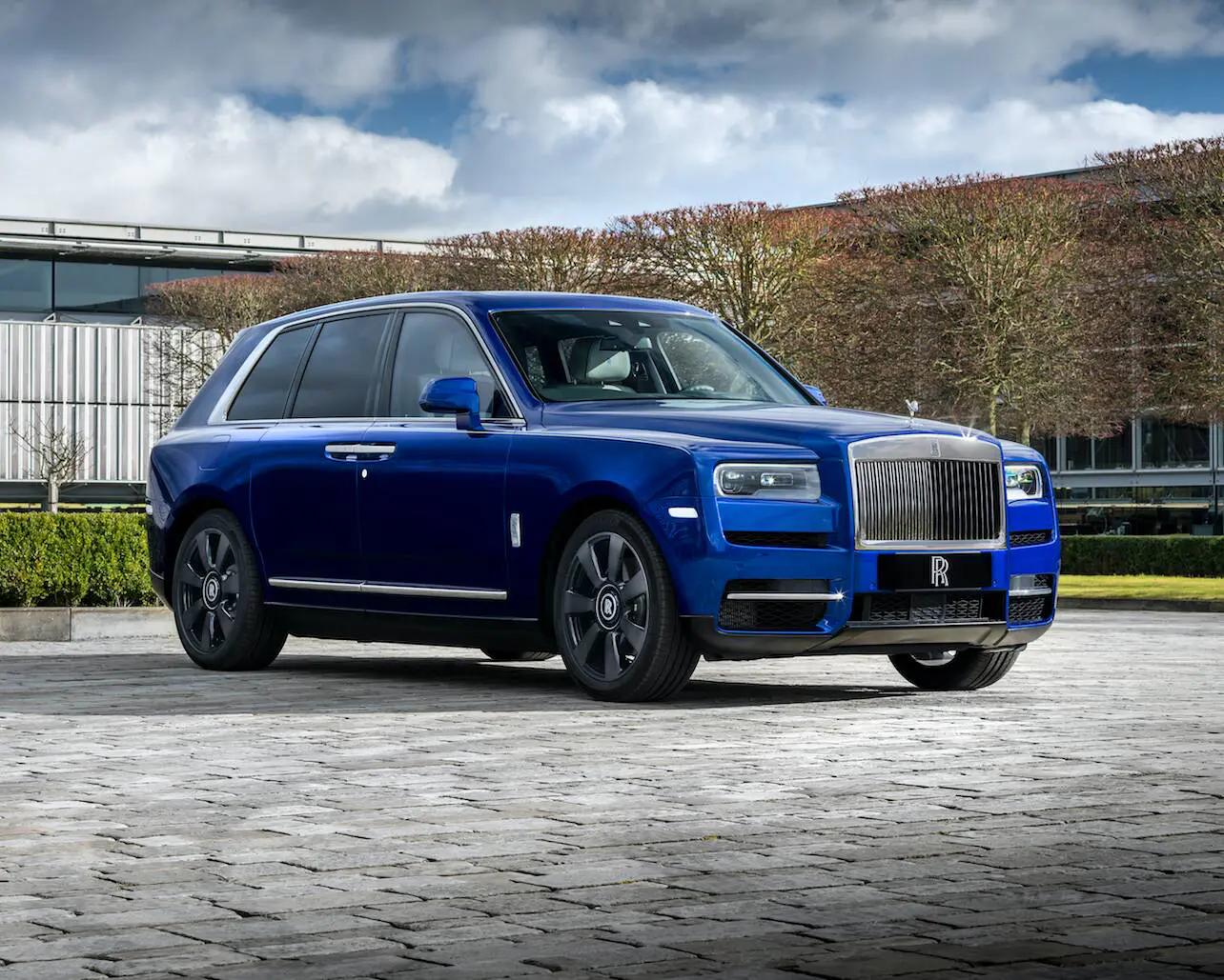 À la recherche de l'ultime SUV de luxe, un comparatif épique