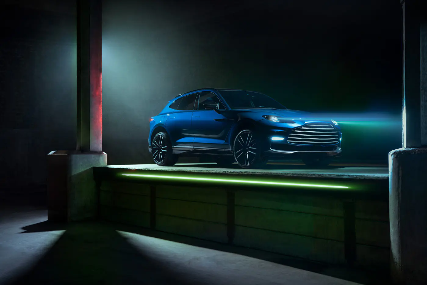 L’aston martin DBX707, le SUV ultime pour les passionnés d'excellence