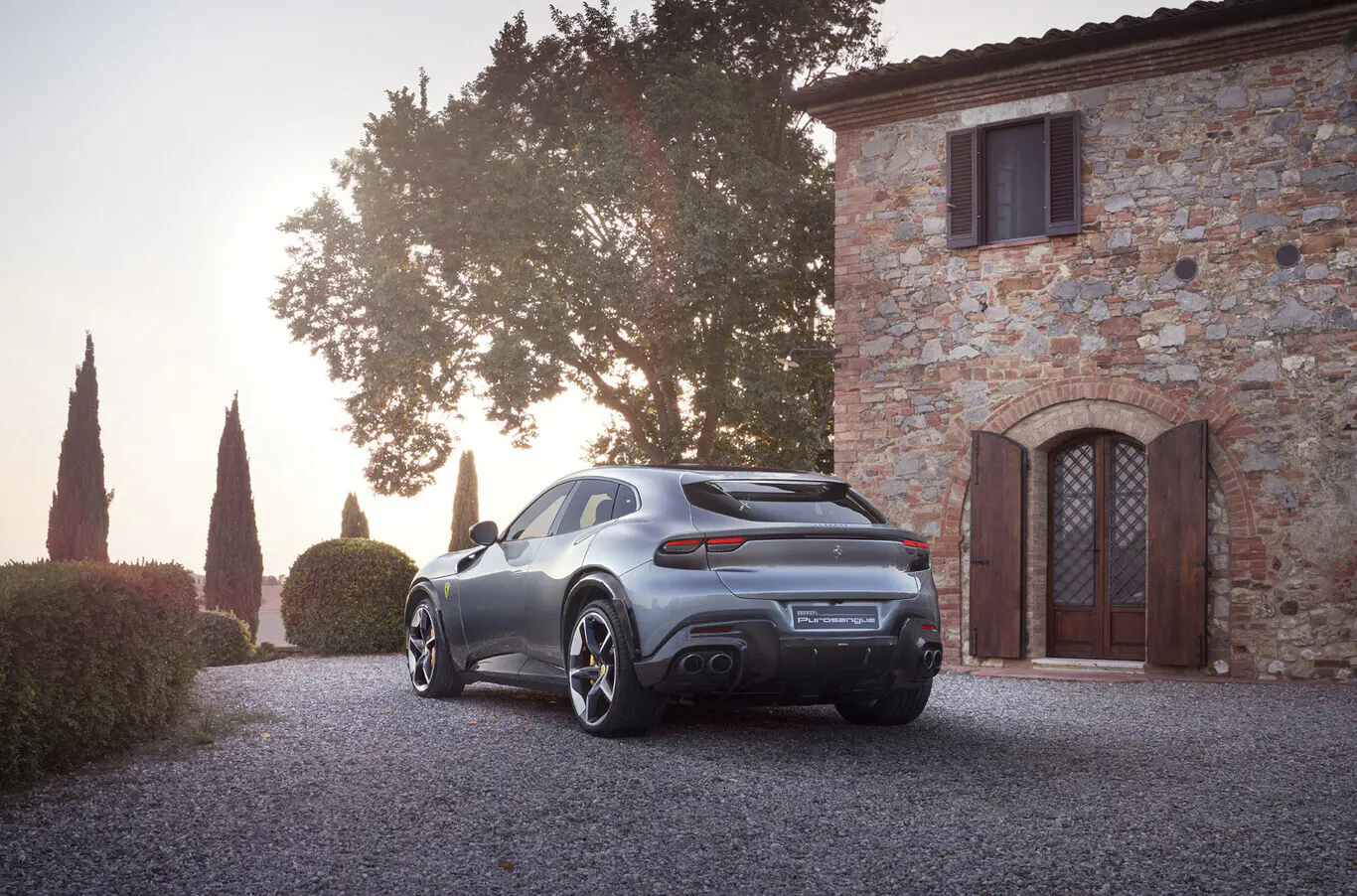 Ferrari Purosangue, fusion d'élégance et de puissance
