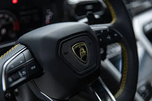 À la recherche du meilleur SUV de luxe, un comparatif épique