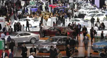 découvrez les derniers modèles et innovations des principaux constructeurs allemands lors du salon auto 2024. plongez dans l'univers de l'ingénierie automobile avec des performances, des designs et des technologies à la pointe du progrès.