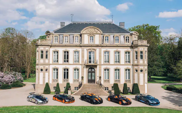 découvrez les dernières actualités sur les livraisons du bugatti bolide, la supercar d'exception qui allie performance ultime et design audacieux. restez informé des délais, des caractéristiques et des détails exclusifs sur cette automobile révolutionnaire.