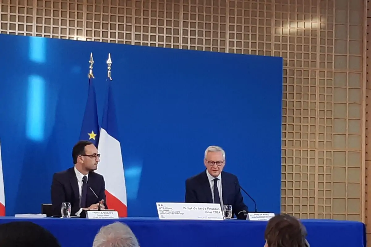 découvrez tout ce qu'il faut savoir sur les taxes concernant les voitures électriques en france : exonérations, réductions fiscales, et les dernières réglementations pour encourager l'éco-mobilité.