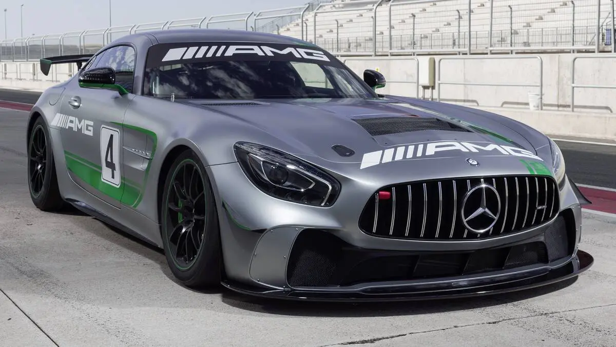 découvrez le nouveau super suv amg, alliant puissance, élégance et performance exceptionnelle. plongez dans une expérience de conduite inégalée avec ce modèle audacieux qui redéfinit les standards du luxe et de la sportivité.