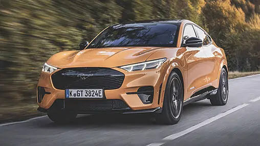 Amélioration de performance pour la Ford Mustang Mach-E GT 2024 : Plus de couple et de vitesse