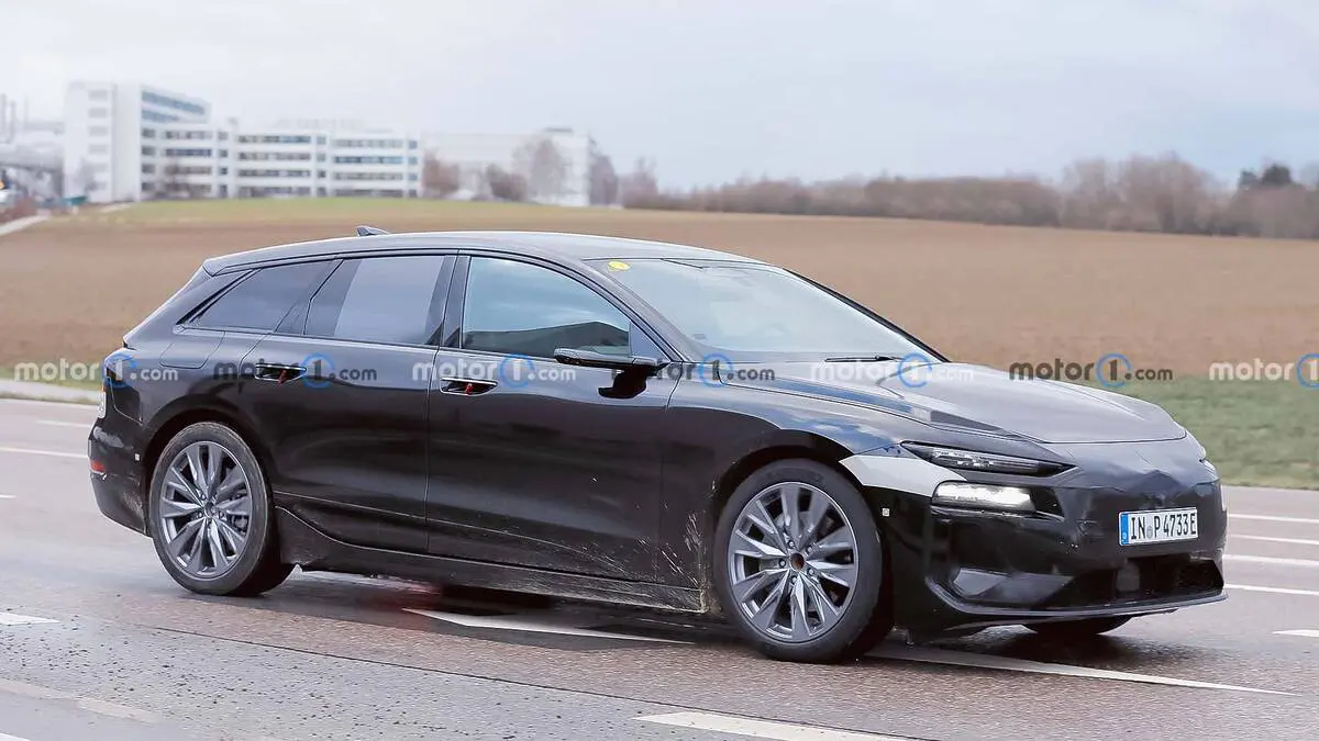 découvrez notre analyse approfondie de l'audi a6 e-tron, une berline électrique alliant performance, technologies innovantes et design moderne. explorez ses caractéristiques, sa conduite et son impact environnemental.