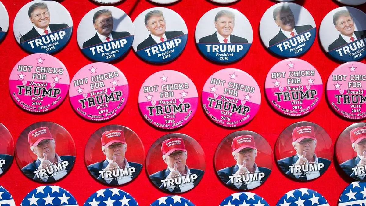 découvrez notre sélection unique de cadeaux inspirés par donald trump. que ce soit pour les fans ou ceux qui aiment l'humour, trouvez le présent idéal qui fera sensation lors de votre prochain événement.