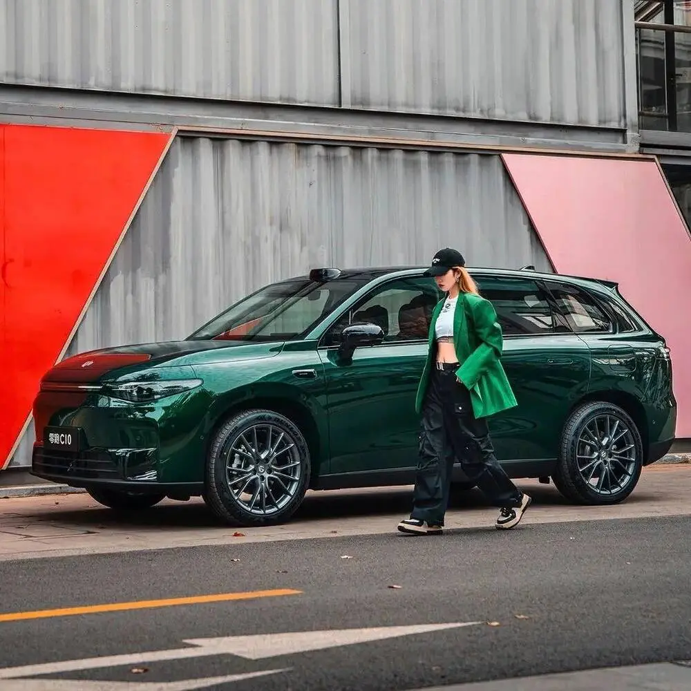 découvrez l'évaluation positive du leapmotor c10, une voiture électrique innovante qui allie performance, technologie avancée et confort. explorez ses caractéristiques impressionnantes et ce qui en fait un choix judicieux pour les conducteurs modernes.