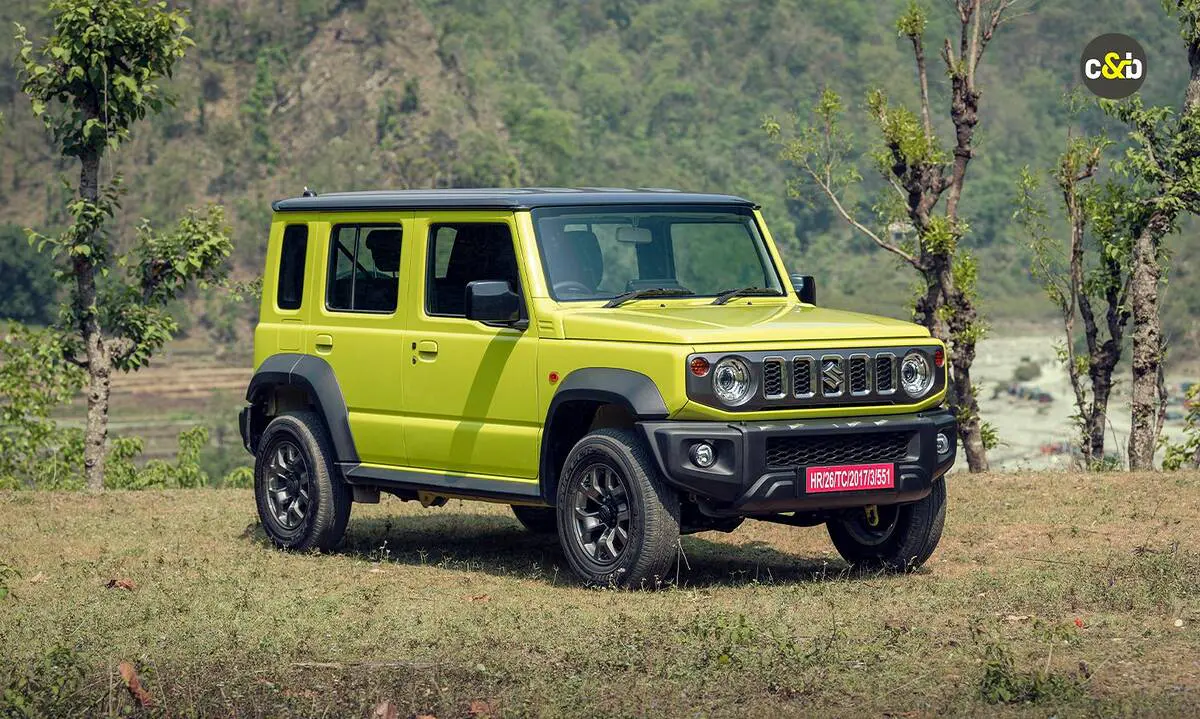 découvrez le suzuki jimny, un suv compact et polyvalent offrant 7 places confortables. alliant style, performances tout-terrain et praticité, il est idéal pour les familles aventurières et les amateurs de grand air.