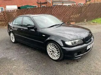 découvrez la bmw 330i e46, qui allie performance et sécurité pour une conduite inégalée. profitez d'une ingénierie de pointe et de caractéristiques de sécurité avancées, pour une expérience de conduite à la fois dynamique et rassurante.