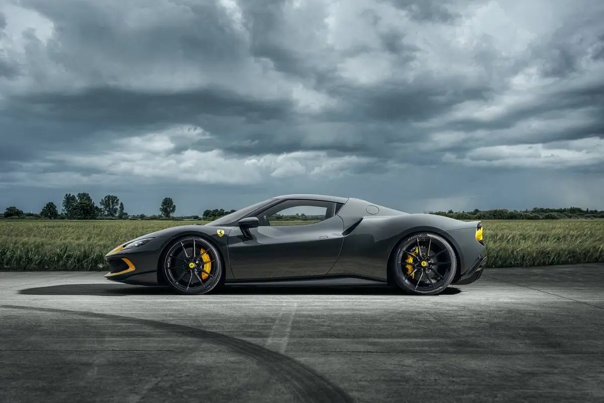 découvrez la ferrari 296 gtb novitec, une merveille d'ingénierie motorisée avec 868 chevaux. plongez dans l'univers de la performance ultime, alliant design époustouflant et technologie avancée. préparez-vous à vivre des sensations fortes sur la route.