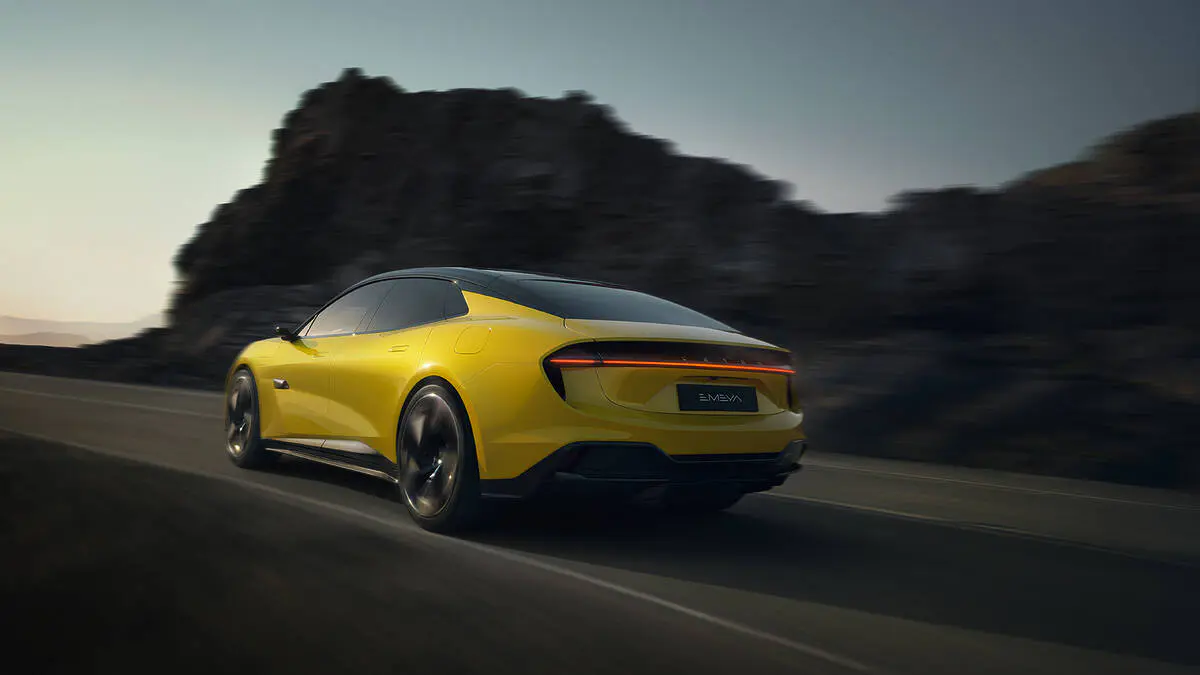 découvrez la lotus 1, la voiture électrique révolutionnaire dotée de 1000 chevaux. alliant puissance, performance et durabilité, elle redéfinit les standards de l'automobile moderne. préparez-vous à vivre une expérience de conduite inégalée avec cette prouesse technologique.