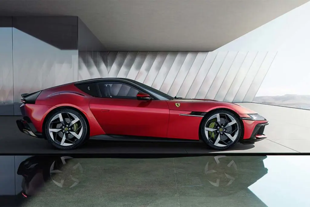 découvrez la ferrari 12c 2024, une fusion parfaite de puissance et d'élégance. plongez dans l'univers des performances exceptionnelles, du design aérodynamique et de l'innovation technologique qui font de cette voiture une icône de la route. préparez-vous à vivre une expérience de conduite inégalée.