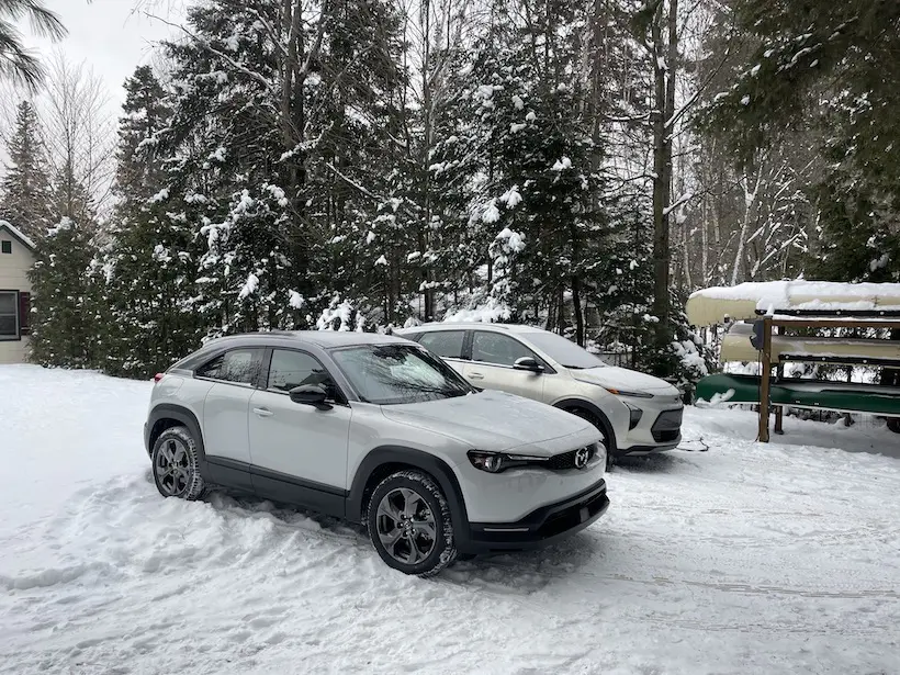 découvrez la nouvelle mazda, une voiture électrique alliant performance, confort et accessibilité. profitez d'une conduite durable et innovante avec un design moderne qui séduira tous les conducteurs. faites le choix d'une mobilité responsable sans compromettre votre style.