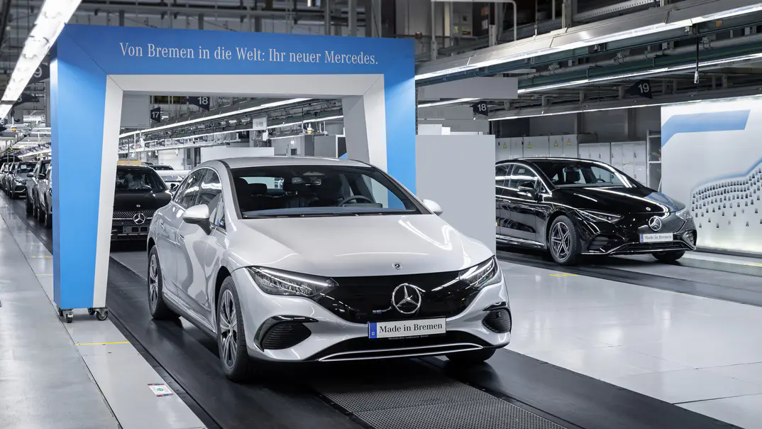 découvrez notre usine de recyclage dédiée aux batteries mercedes, où innovation et durabilité se rencontrent. apprenez comment nous transformons les batteries usagées en matières recyclées de haute qualité, contribuant ainsi à la protection de l'environnement et à la préservation des ressources naturelles.