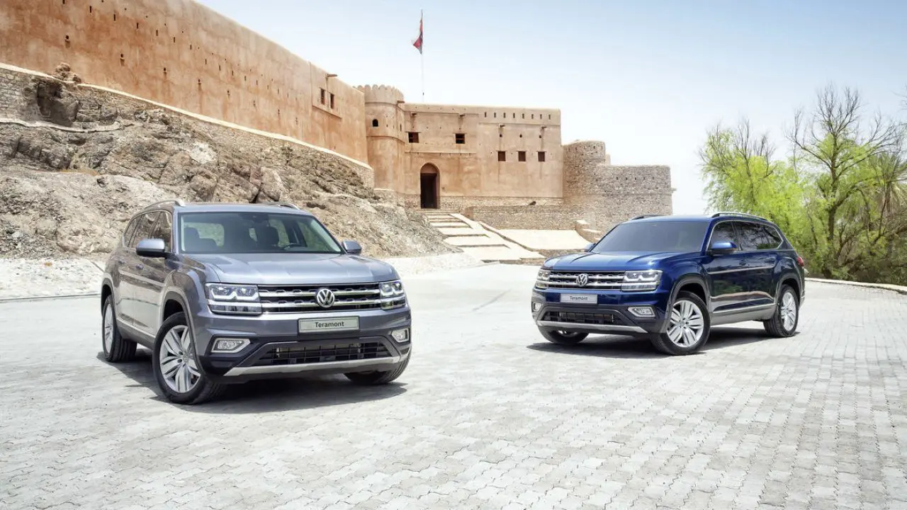 découvrez le volkswagen tera, le tout nouveau suv compact qui allie élégance, performance et technologie de pointe. parfait pour les citadins et les aventuriers, il offre un espace intérieur généreux et des fonctionnalités innovantes pour une conduite agréable et sécurisée. ne manquez pas cette révolution dans le monde des suvs.