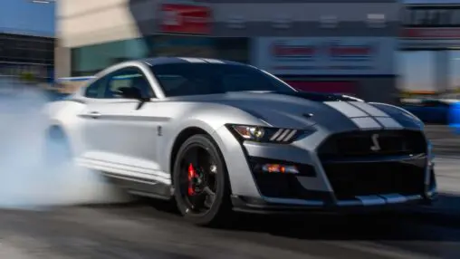 Un dossier secret révèle des indices sur la prochaine Shelby GT500.