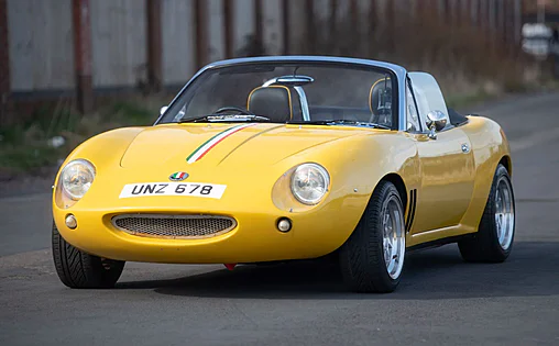 Découvrez le mystérieux véhicule sous-jacent de cette réplique de Ferrari mise aux enchères.