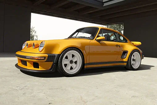 Elle ressemble à une Porsche des années 90… mais coûte plus de 500 000 €