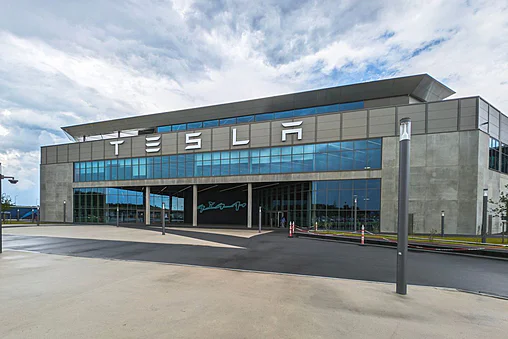 Tesla en chute libre en 2025 : les raisons d’une crise interne inattendue